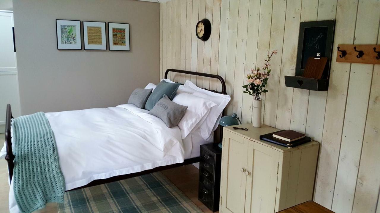 The Dorm Bed And Breakfast Eccleshall ภายนอก รูปภาพ